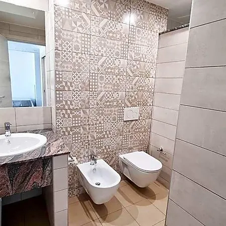 Codex Hotel *